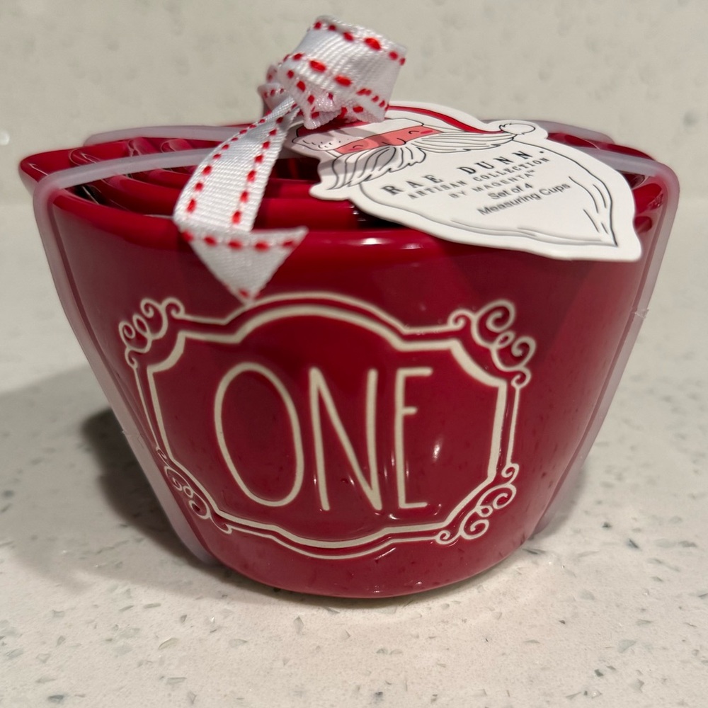🎅🎄 HTF Rae Dunn Red Frame Holiday Measuring Cups NWT